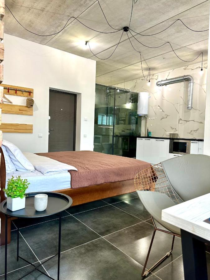 Designer Apartments In The City Center Rivne Luaran gambar