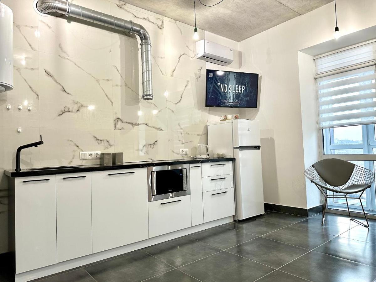 Designer Apartments In The City Center Rivne Luaran gambar