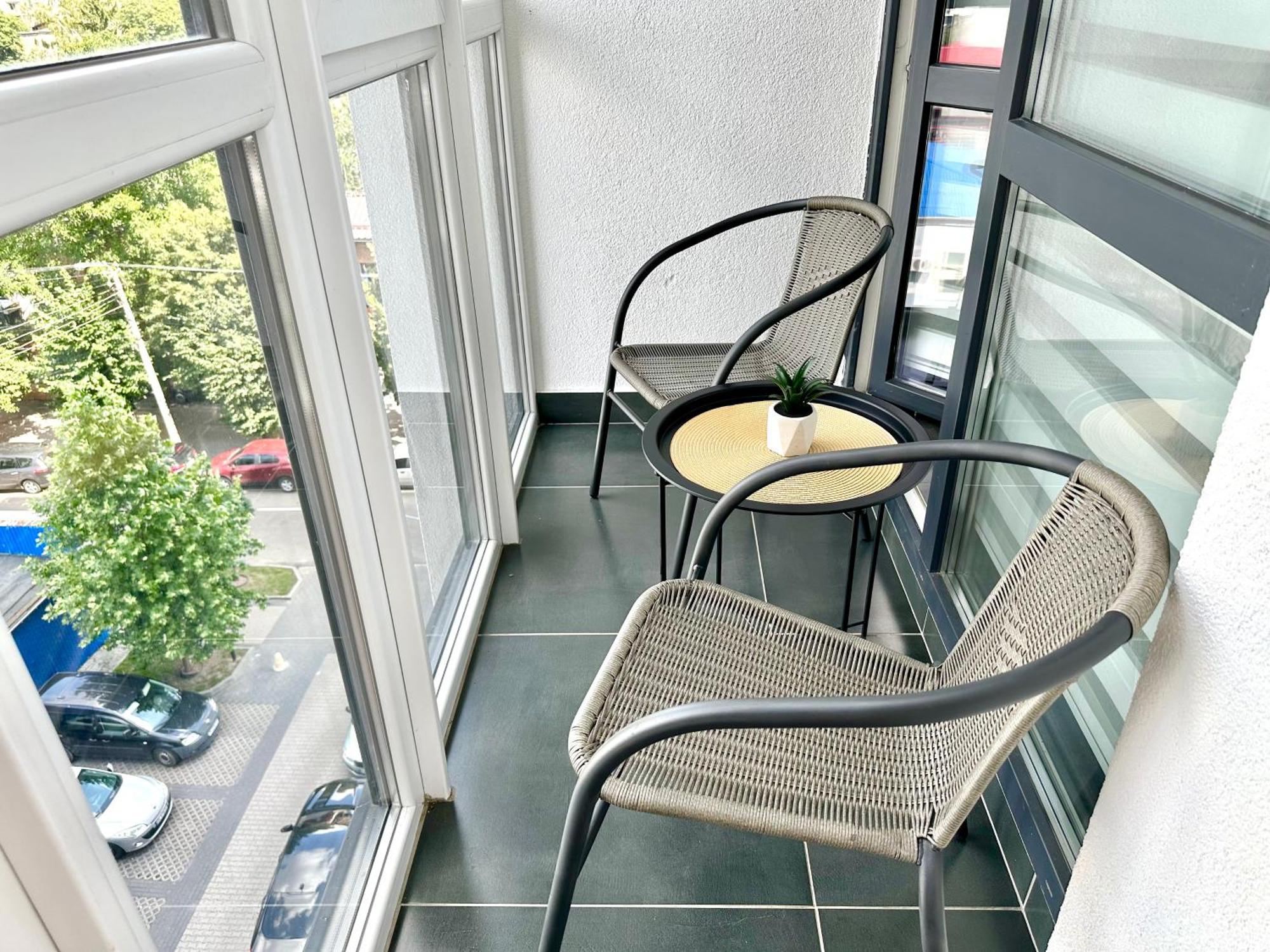 Designer Apartments In The City Center Rivne Luaran gambar